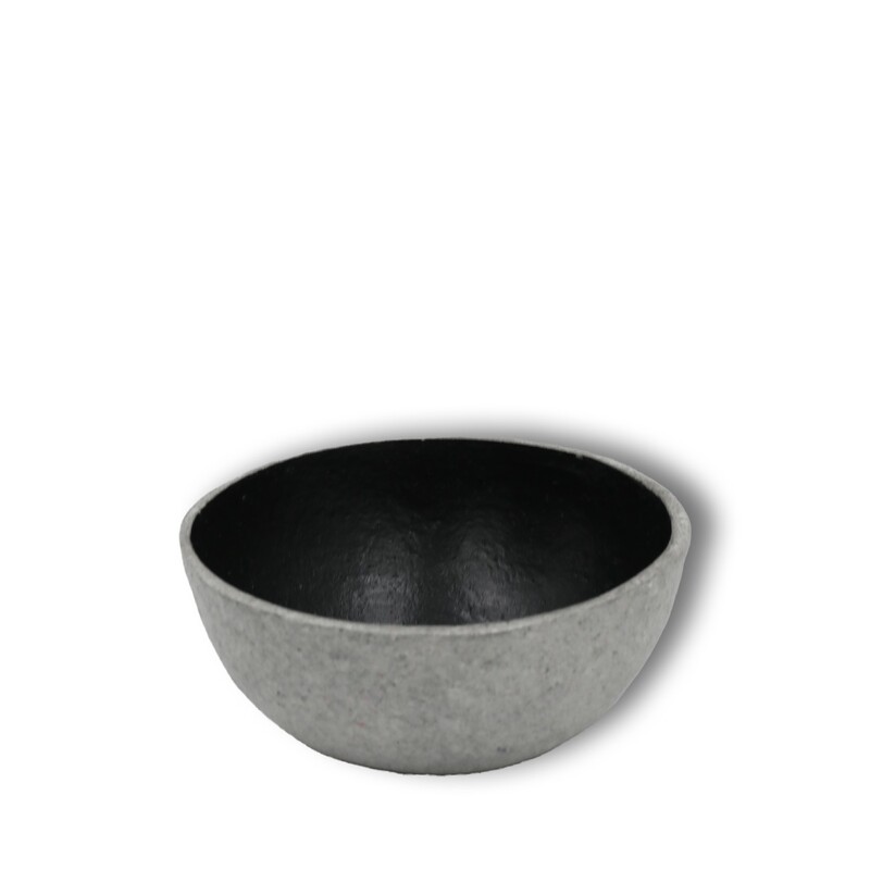 Schale in Schwarz